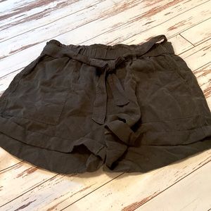 Aerie stretch shorts